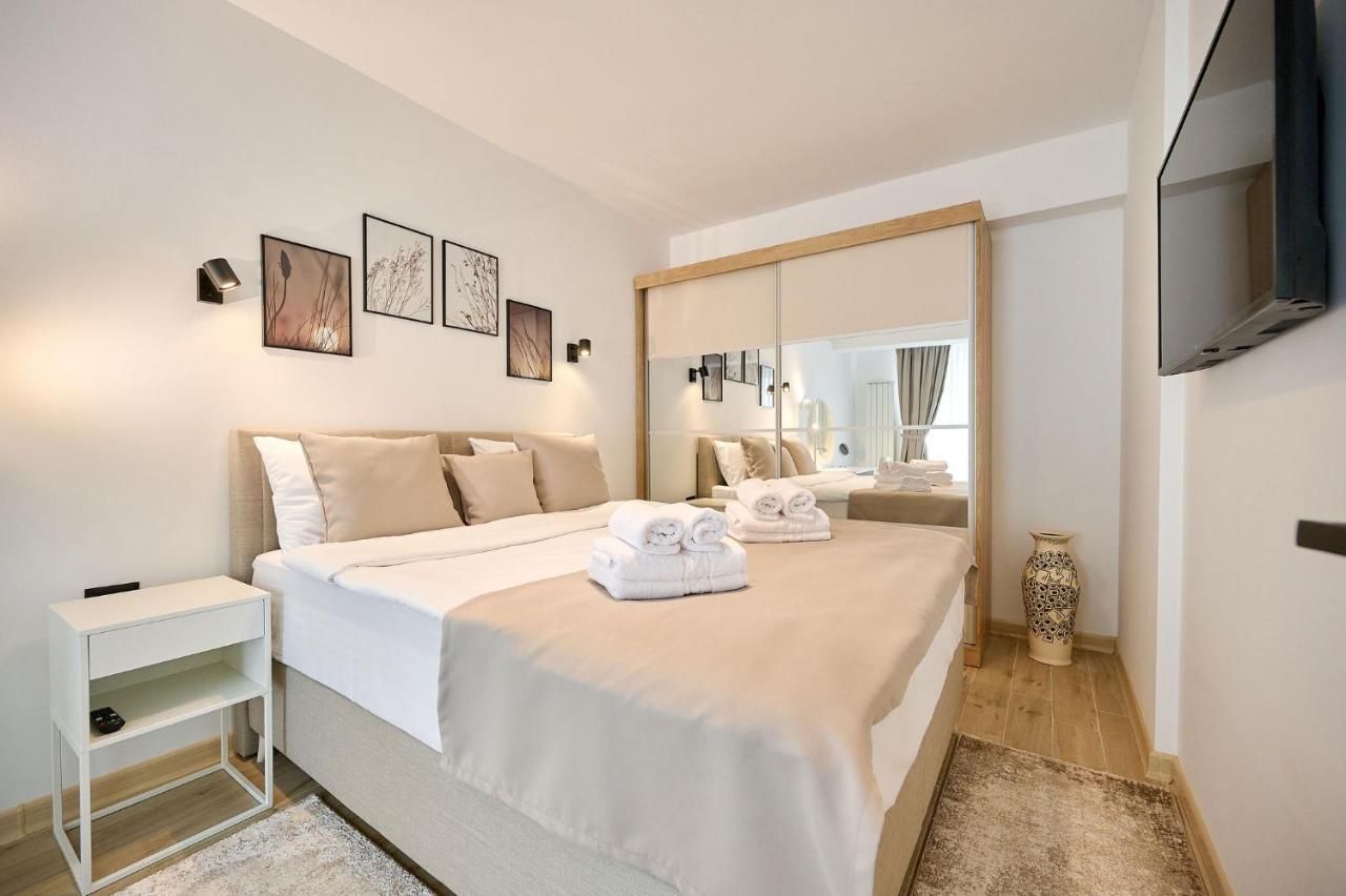 Newvision Apartment In Infinity Beach Resort - Parking Mamaia Exterior foto